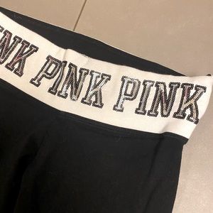 Pink yoga leggings